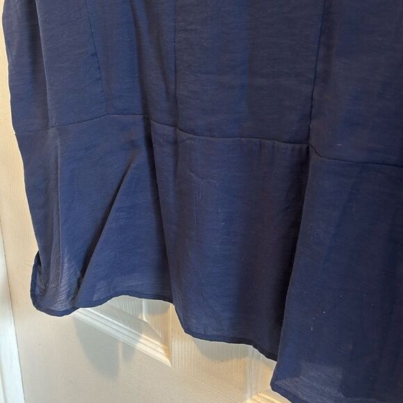 Liz Claiborne, XXL, Navy Blue Button Down Top - Picture 6 of 6